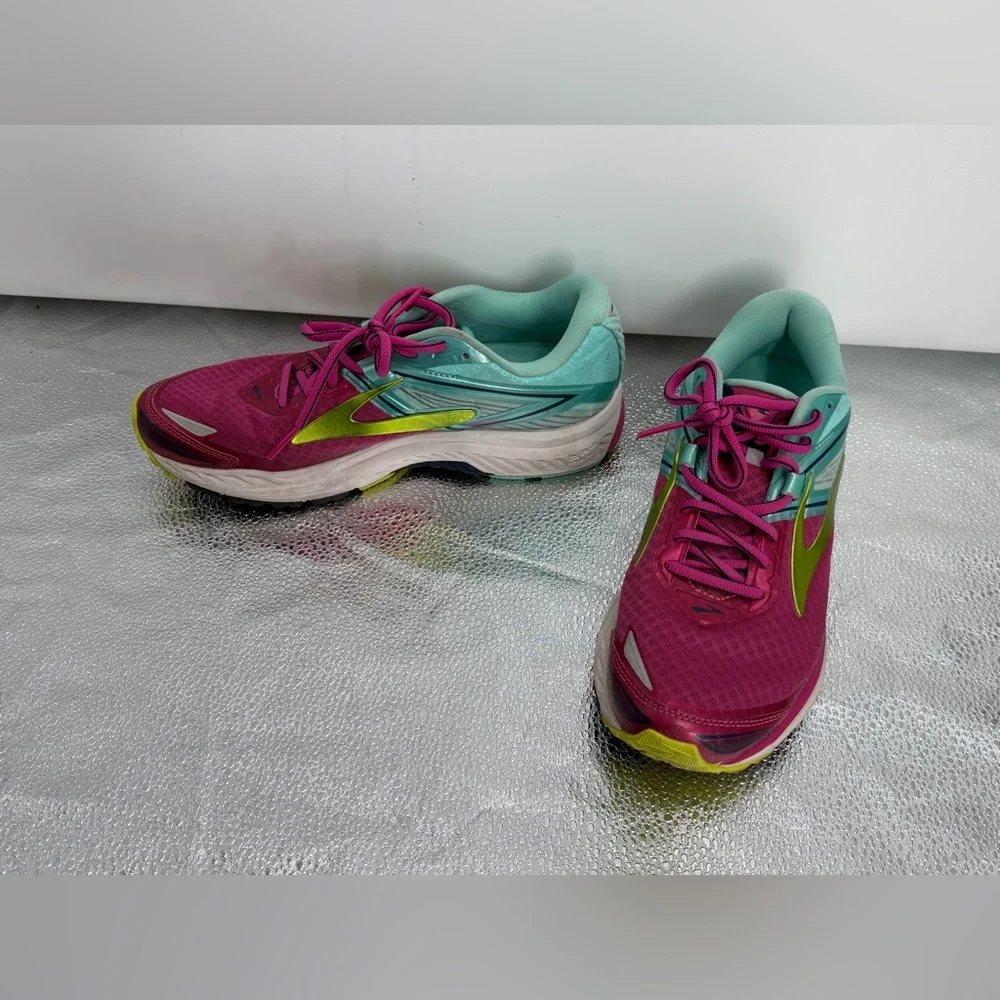 Brooks Ravenna 8 Running Shoes Women’s 8.5 Pink Teal Athletic Sneakers